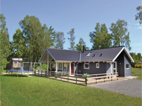 Four-Bedroom Holiday home Glesborg with a room Hot Tub 07